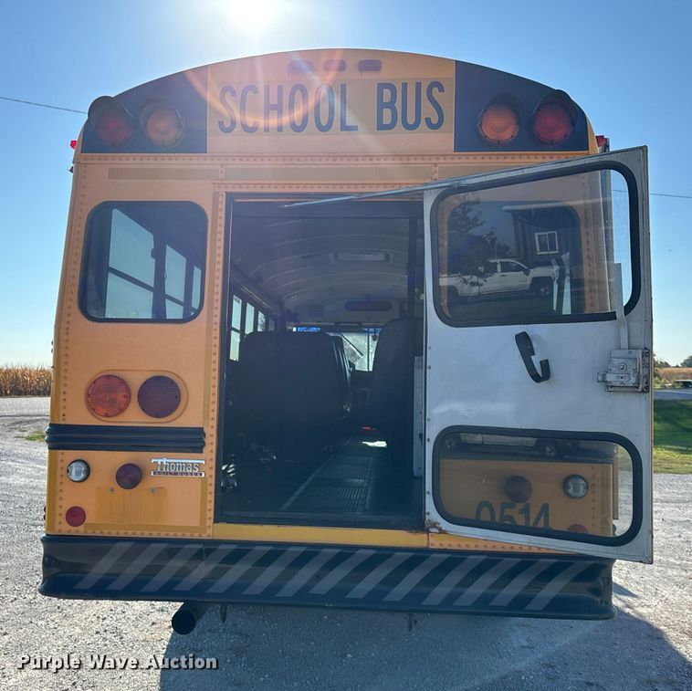 image for item EE4076 2005 Thomas FS65 school bus