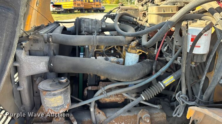 image for item EE4076 2005 Thomas FS65 school bus