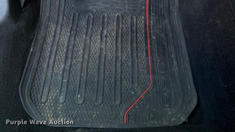 image for item EE4078 2015 Dodge Journey SUV