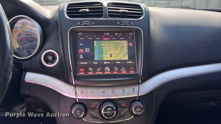 image for item EE4078 2015 Dodge Journey SUV