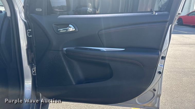 image for item EE4078 2015 Dodge Journey SUV