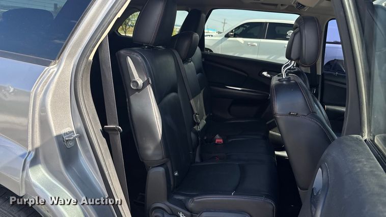 image for item EE4078 2015 Dodge Journey SUV