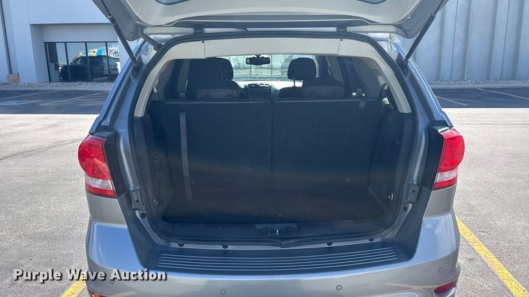 image for item EE4078 2015 Dodge Journey SUV