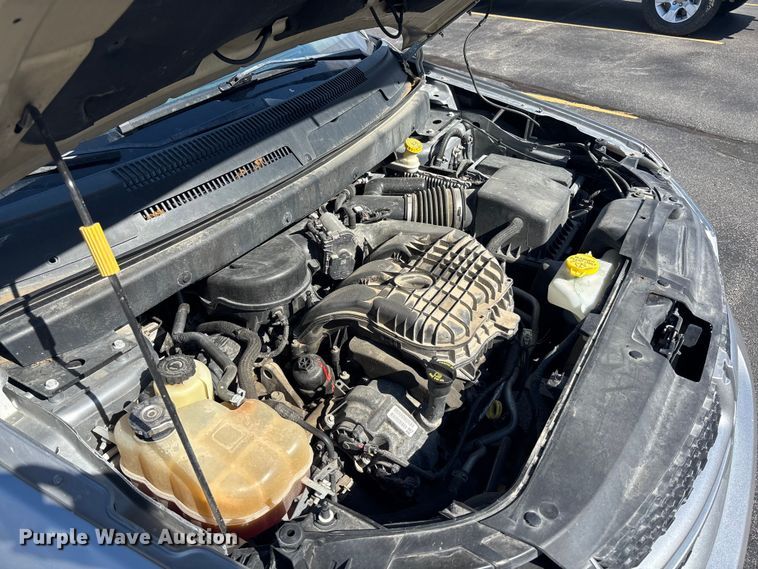 image for item EE4078 2015 Dodge Journey SUV