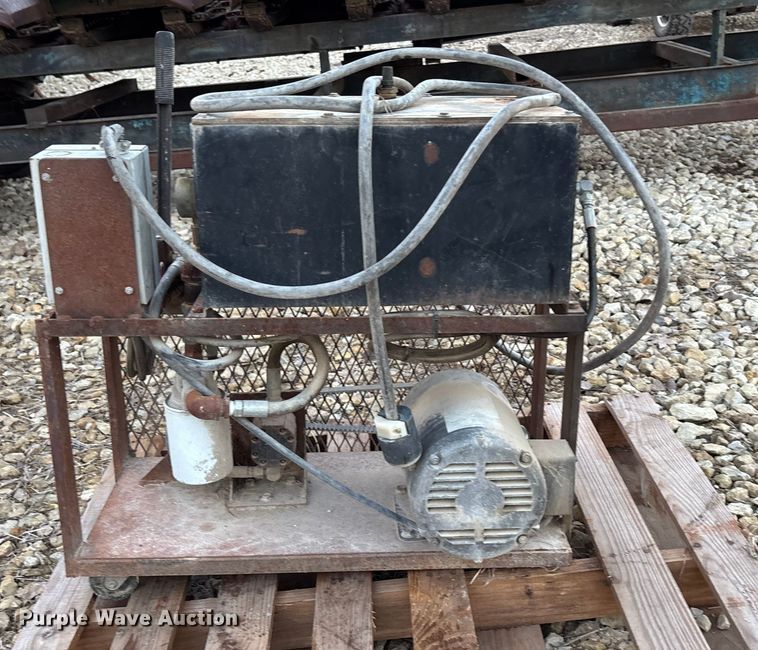 image for item EE4132 Electric over hydraulic pump