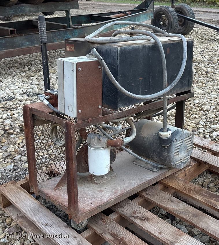 image for item EE4132 Electric over hydraulic pump