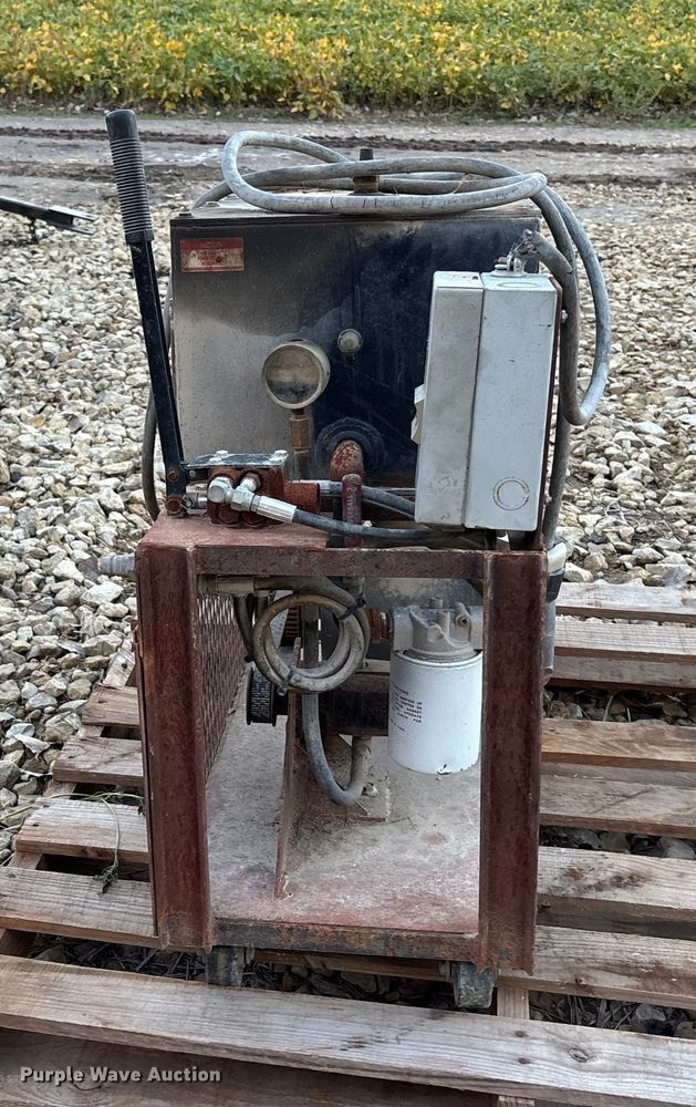 image for item EE4132 Electric over hydraulic pump