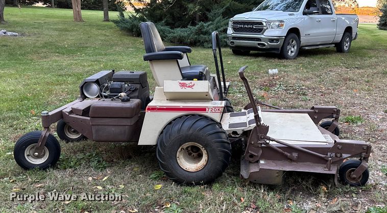 image for item EE4197 Grasshopper 720 K G Lawnmower