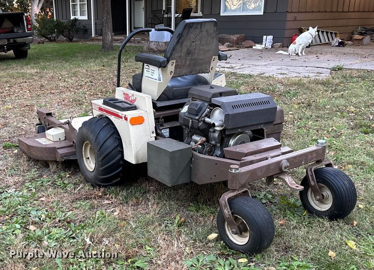 image for item EE4197 Grasshopper 720 K G Lawnmower