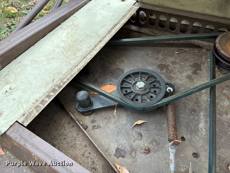 image for item EE4197 Grasshopper 720 K G Lawnmower