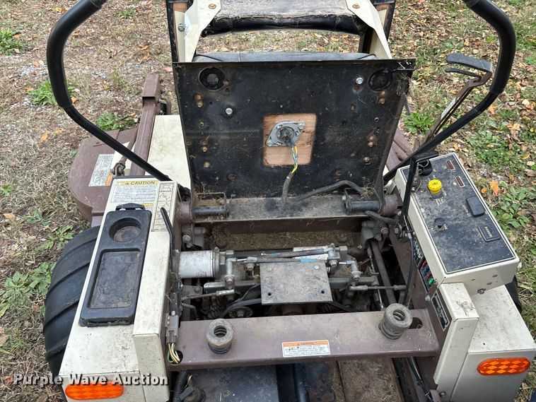 image for item EE4197 Grasshopper 720 K G Lawnmower