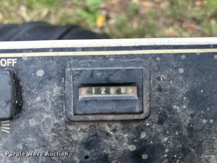 image for item EE4197 Grasshopper 720 K G Lawnmower