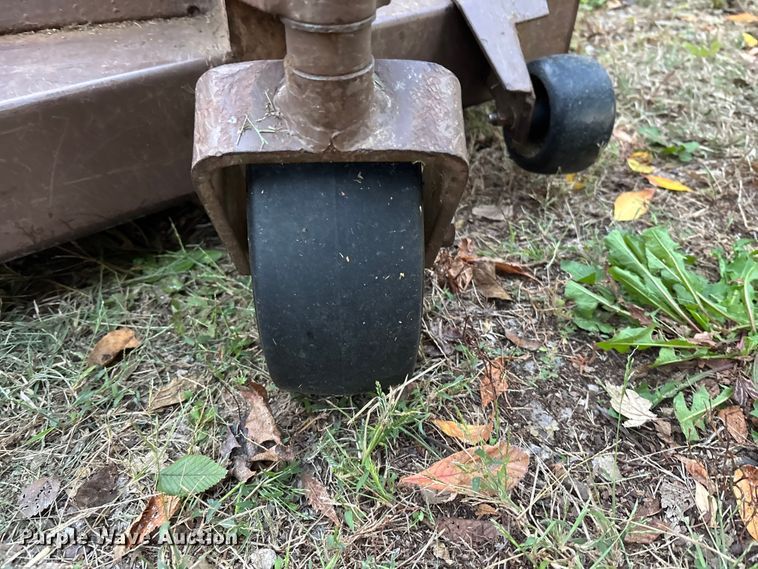 image for item EE4197 Grasshopper 720 K G Lawnmower