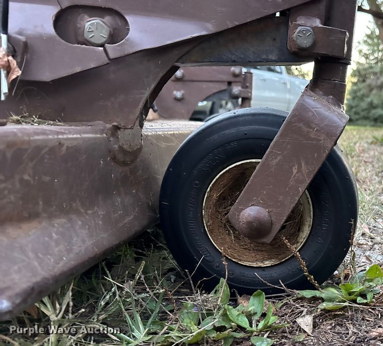 image for item EE4197 Grasshopper 720 K G Lawnmower