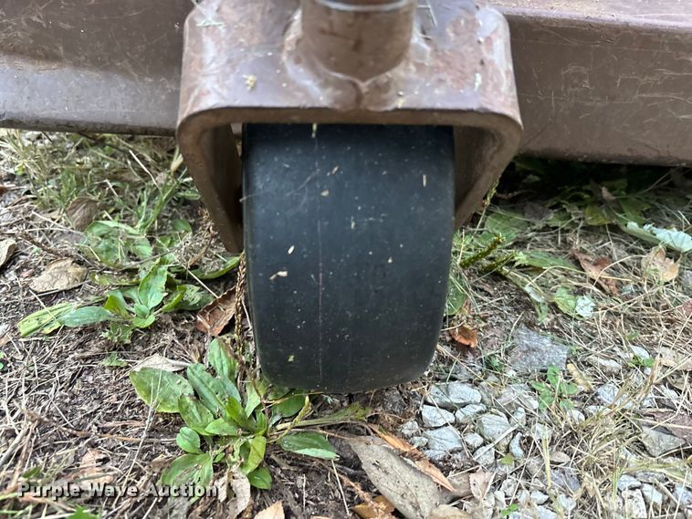 image for item EE4197 Grasshopper 720 K G Lawnmower