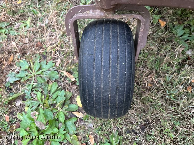 image for item EE4197 Grasshopper 720 K G Lawnmower