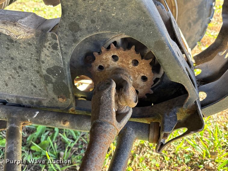 image for item EE4233 1998 Polaris Xplorer 300 4x4 ATV