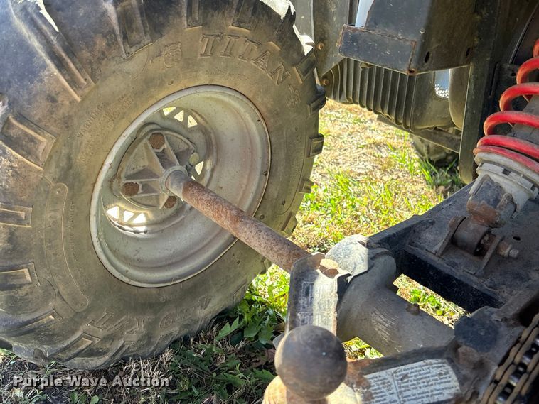 image for item EE4233 1998 Polaris Xplorer 300 4x4 ATV