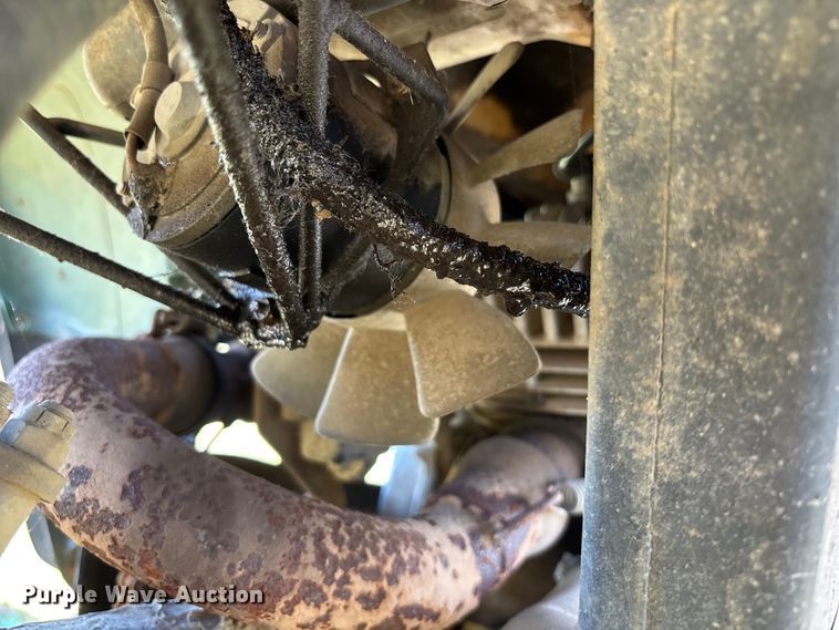 image for item EE4233 1998 Polaris Xplorer 300 4x4 ATV