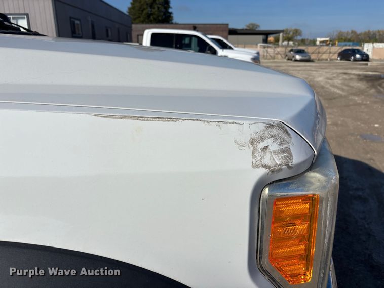 image for item EE4324 2017 Ford F450 Super Duty Crew Cab utility / service truck