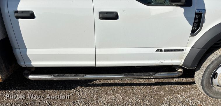 image for item EE4324 2017 Ford F450 Super Duty Crew Cab utility / service truck
