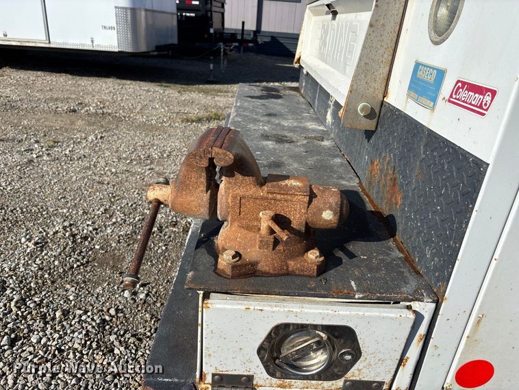 image for item EE4324 2017 Ford F450 Super Duty Crew Cab utility / service truck