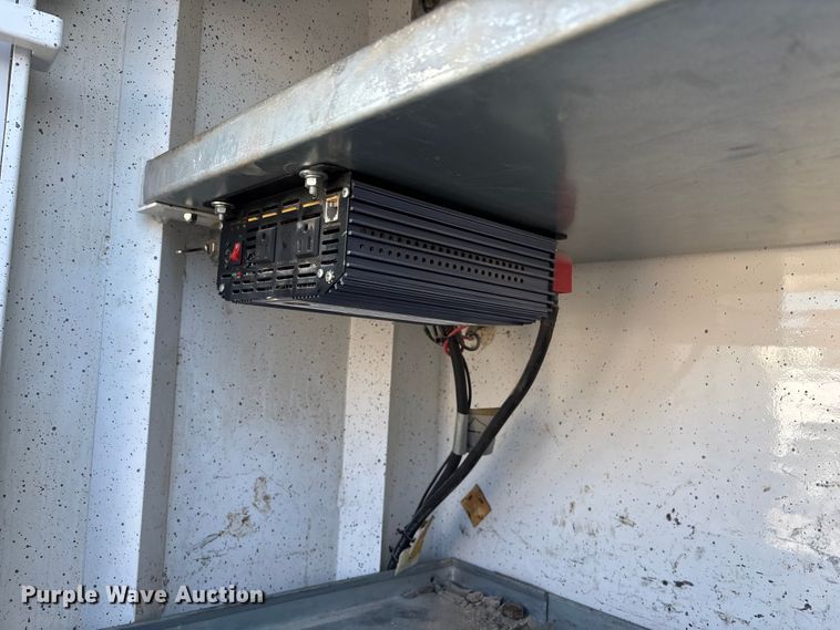 image for item EE4324 2017 Ford F450 Super Duty Crew Cab utility / service truck