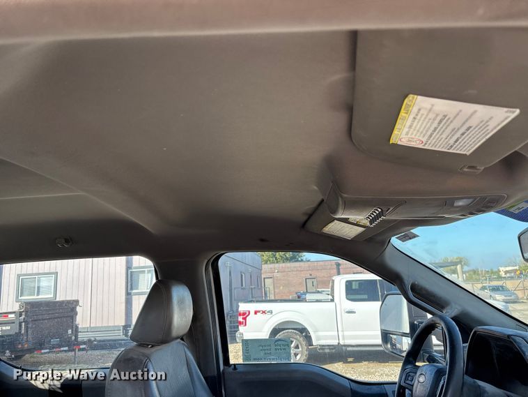 image for item EE4324 2017 Ford F450 Super Duty Crew Cab utility / service truck