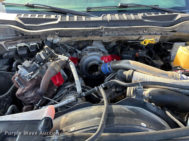 image for item EE4324 2017 Ford F450 Super Duty Crew Cab utility / service truck