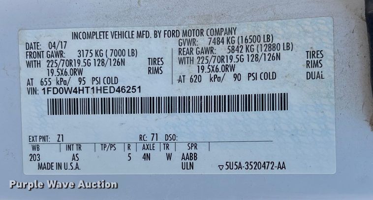 image for item EE4324 2017 Ford F450 Super Duty Crew Cab utility / service truck