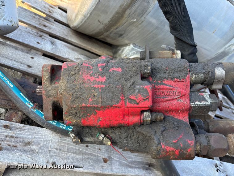 image for item EE4328 Truck parts 