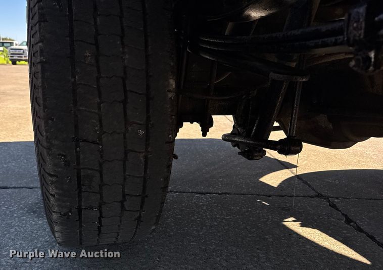 image for item EF2213 2017 Ford F-250 SuperCab pickup truck