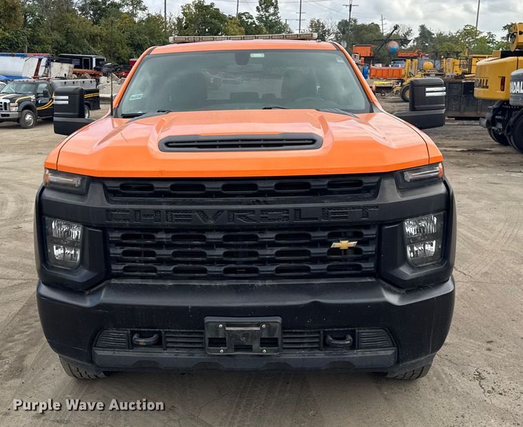 image for item EF2222 2020 Chevrolet Silverado 2500HD Double Cab pickup truck