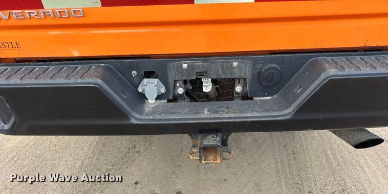 image for item EF2222 2020 Chevrolet Silverado 2500HD Double Cab pickup truck