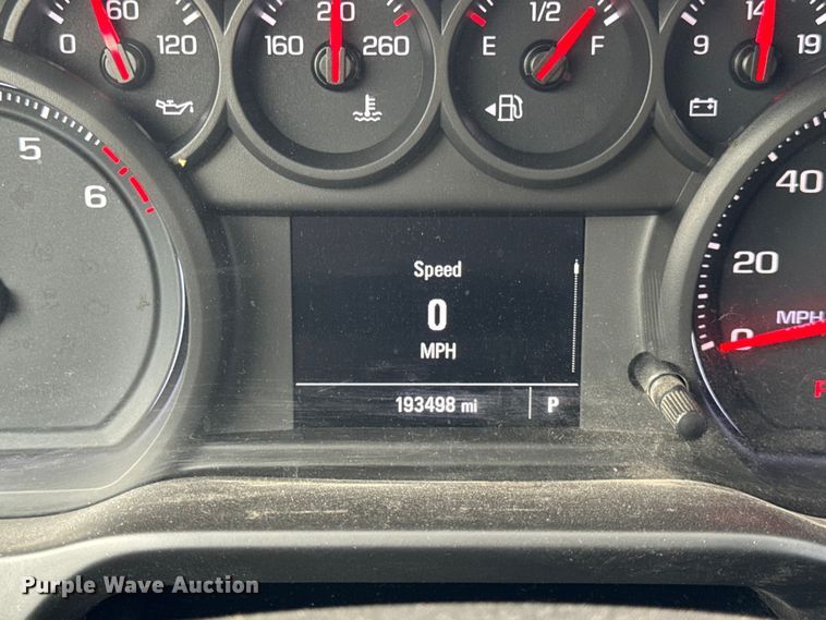 image for item EF2222 2020 Chevrolet Silverado 2500HD Double Cab pickup truck