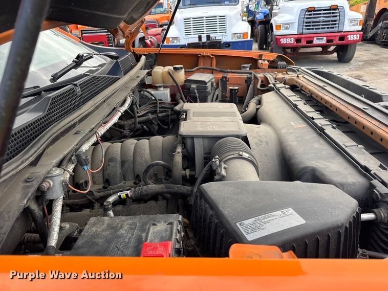 image for item EF2222 2020 Chevrolet Silverado 2500HD Double Cab pickup truck