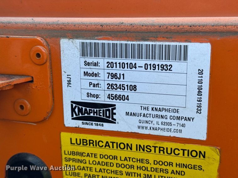 image for item EF2233 2011 Chevrolet Silverado 2500HD Ext. Cab utility bed pickup truck