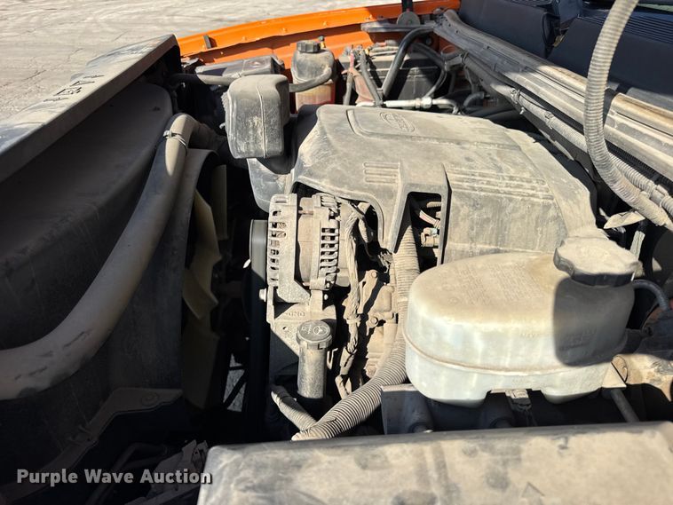 image for item EF2233 2011 Chevrolet Silverado 2500HD Ext. Cab utility bed pickup truck