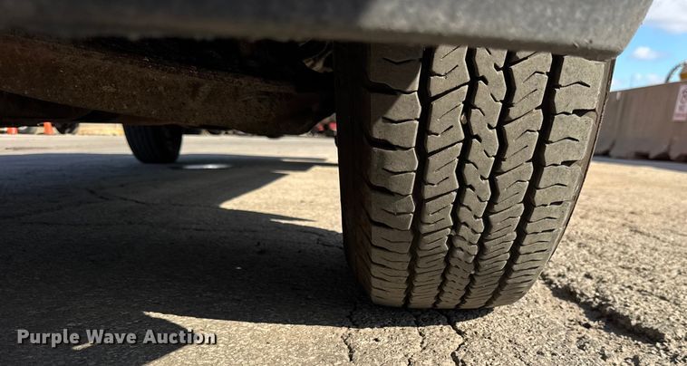 image for item EF2233 2011 Chevrolet Silverado 2500HD Ext. Cab utility bed pickup truck