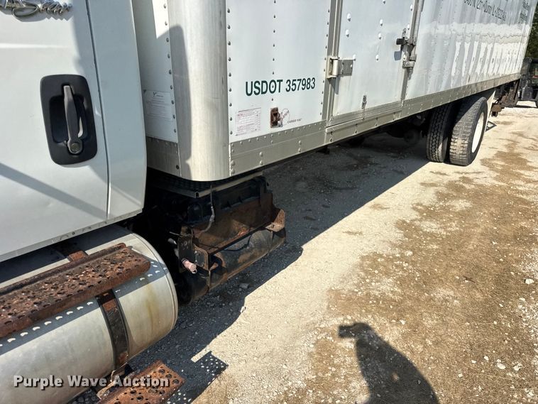 image for item EF2244 2013 International 4300 box truck