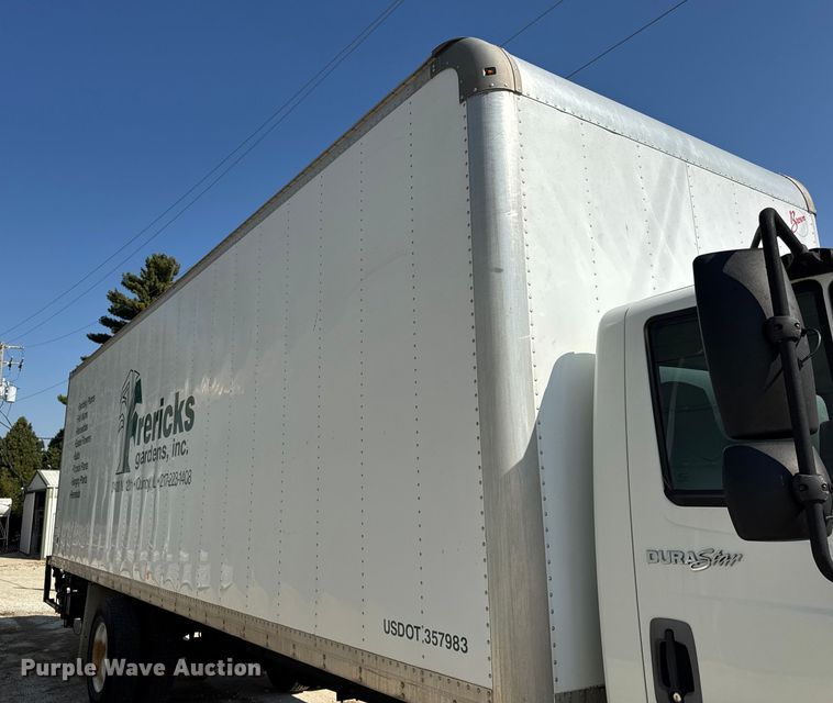 image for item EF2244 2013 International 4300 box truck