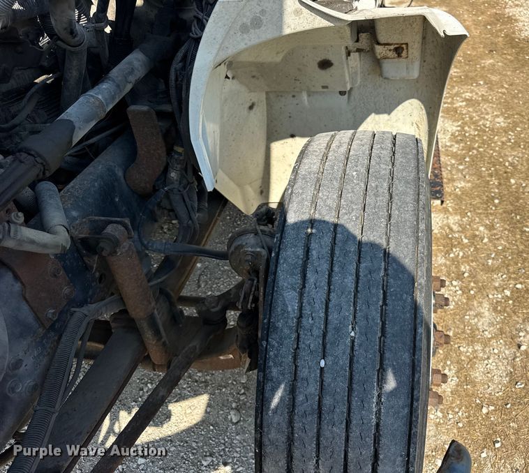 image for item EF2244 2013 International 4300 box truck