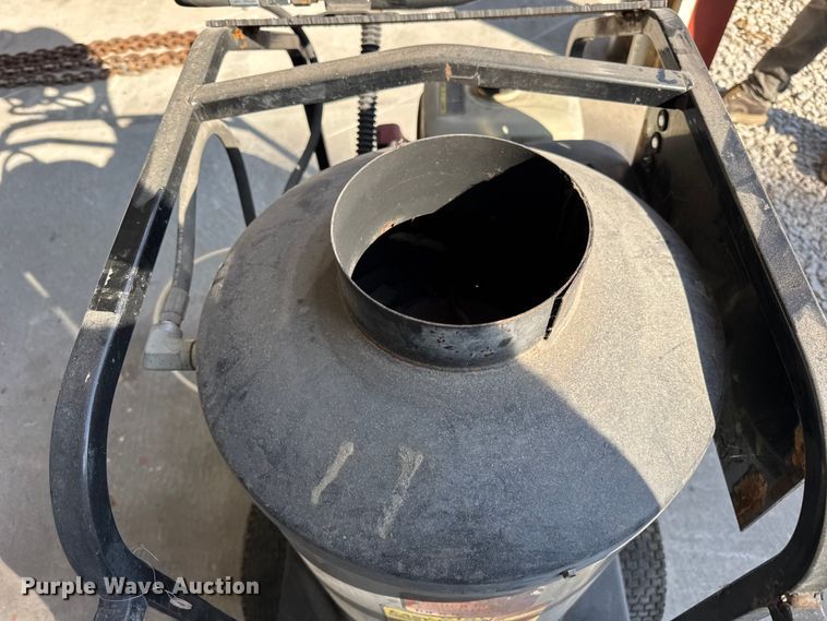 image for item EF2267 Easy kleen Magnum gold 4000 hot pressure washer