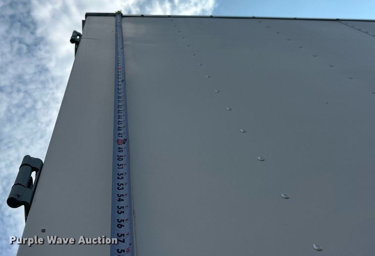 image for item EG1036 2015 Peterbilt  337 delivery truck