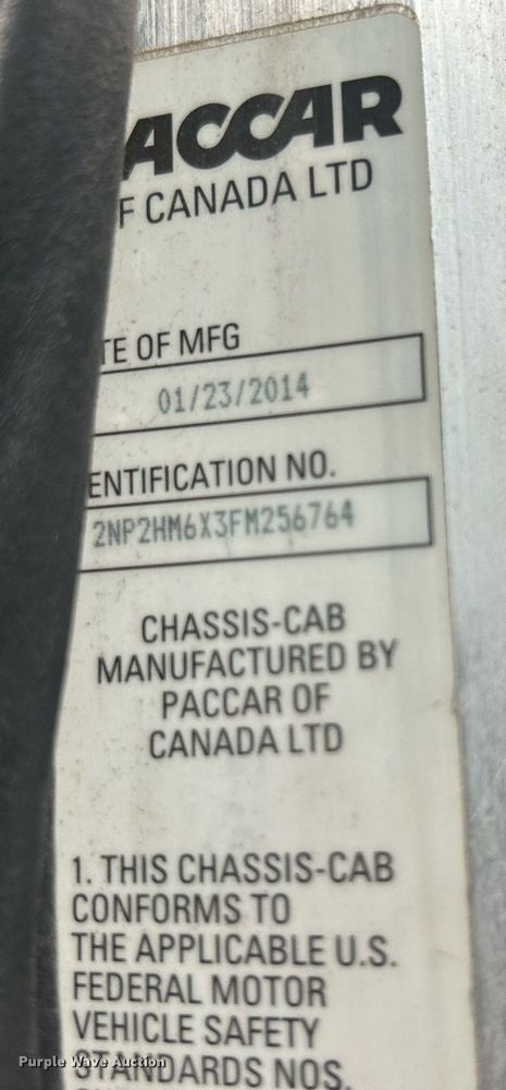 image for item EG1036 2015 Peterbilt  337 delivery truck