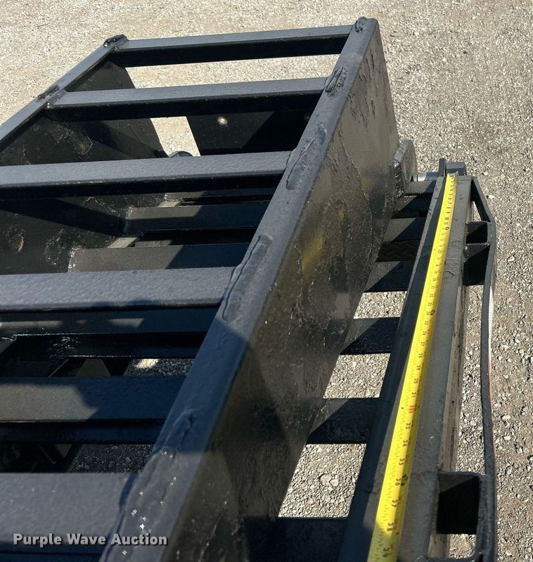 image for item EG1140 2006 Hayvan Tandem equipment trailer