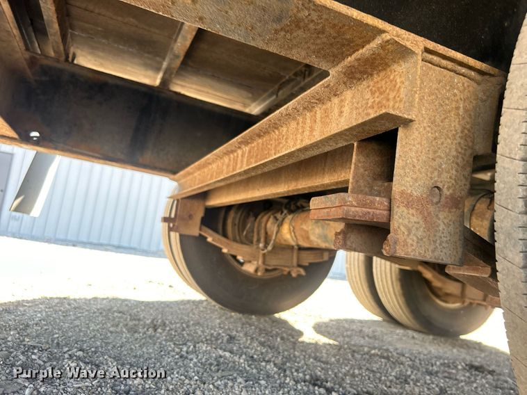 image for item EG1140 2006 Hayvan Tandem equipment trailer