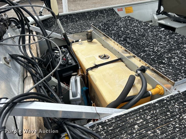 image for item EG1489 1996 Roughneck boat