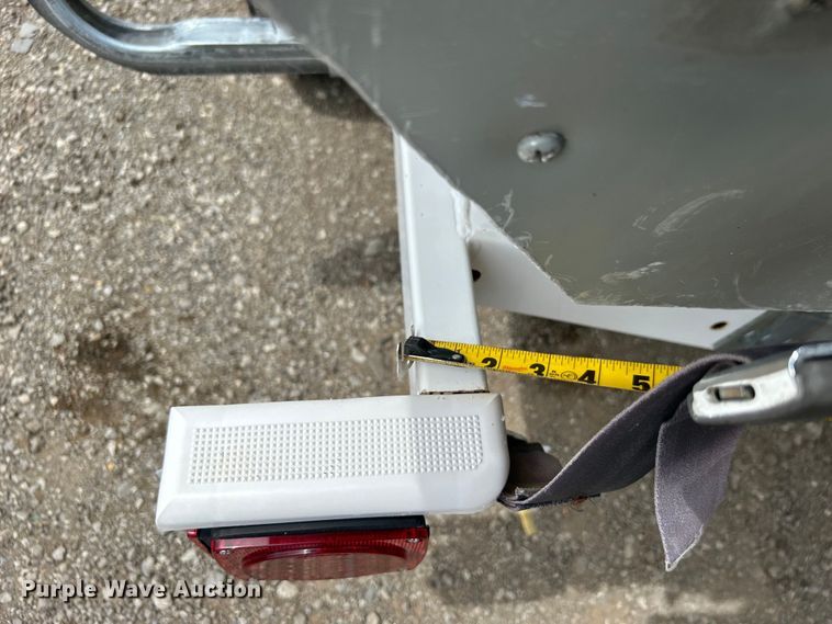 image for item EG1489 1996 Roughneck boat