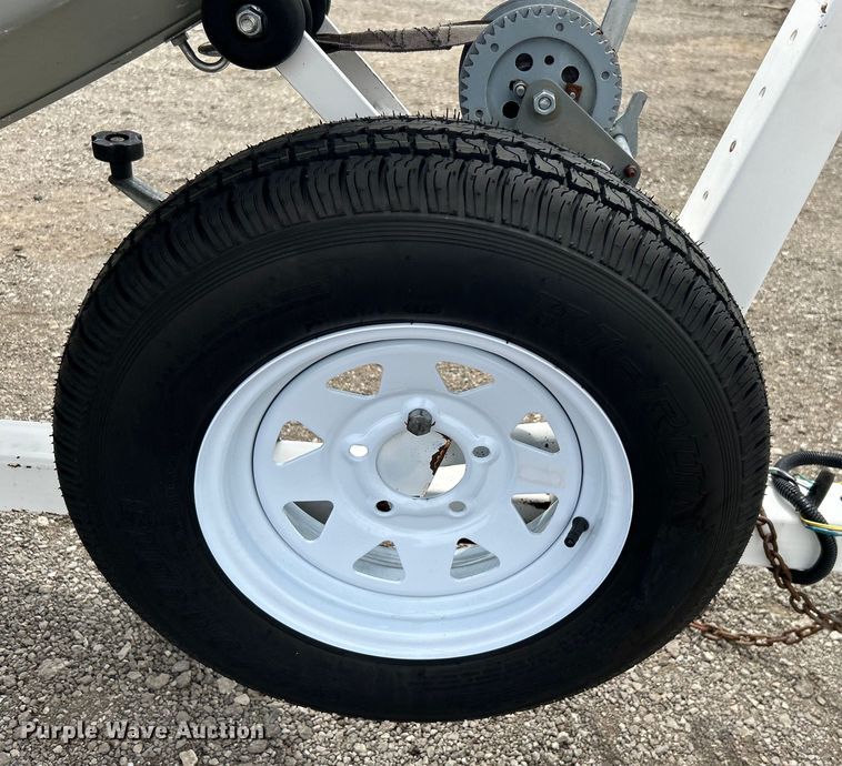 image for item EG1489 1996 Roughneck boat